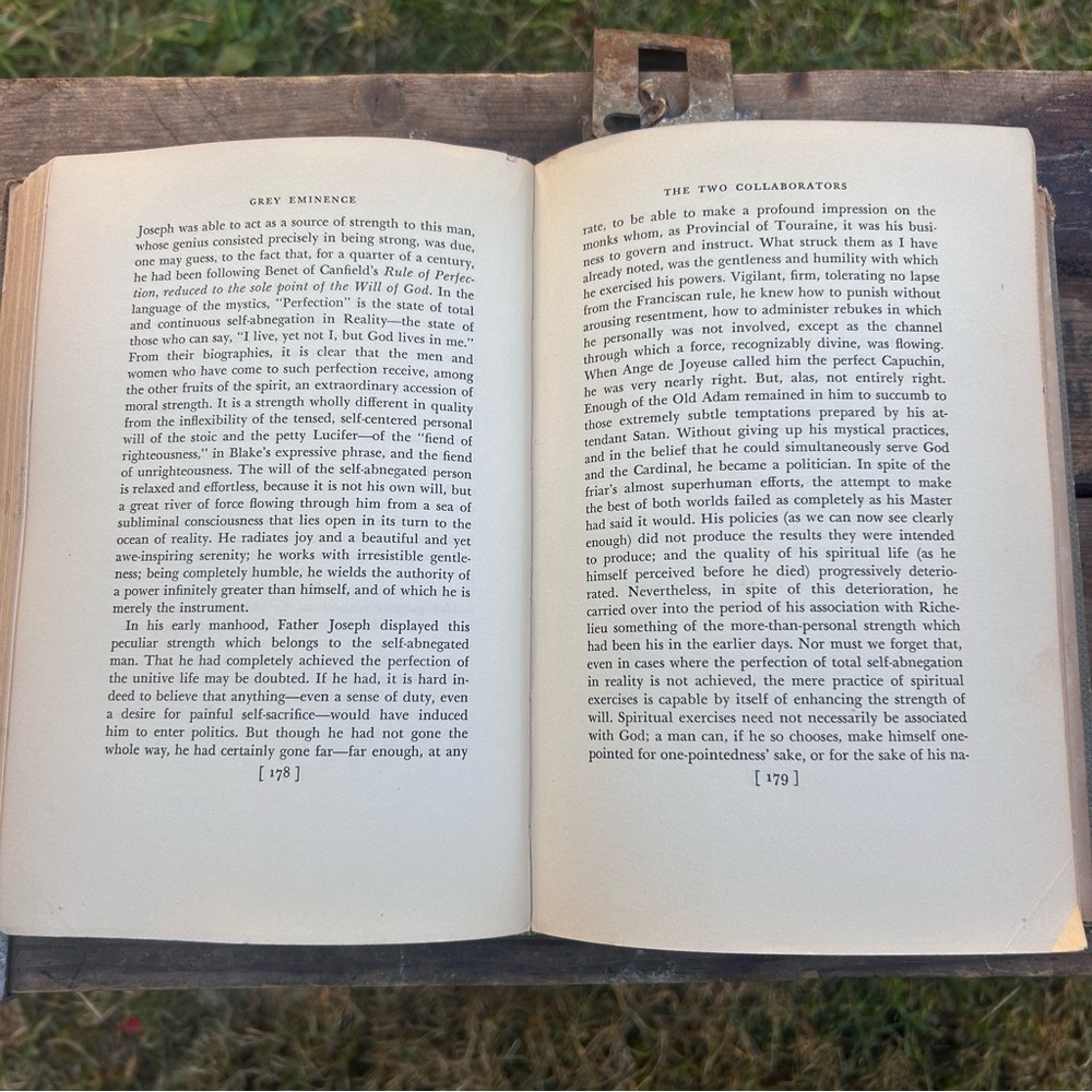 Grey Eminence by Aldous Huxley 1941 4th Edition Hardback Naval Hospital Library - Picture 9 of 10